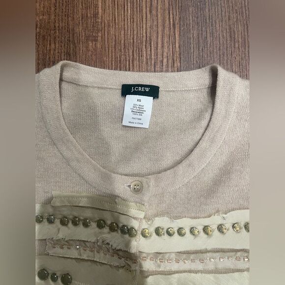 Vintage J. Crew Taupe Wool Cashmere Blend Cardigan Silk Ribbon Beads Size XS - Picture 3 of 8